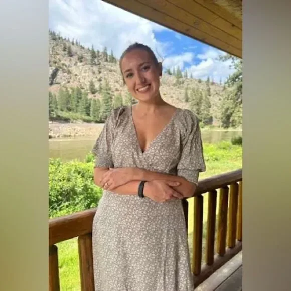 Lulus Times With You Sage Green Floral Print Puff Sleeve Midi Dress Size XS NEW - Picture 5 of 16